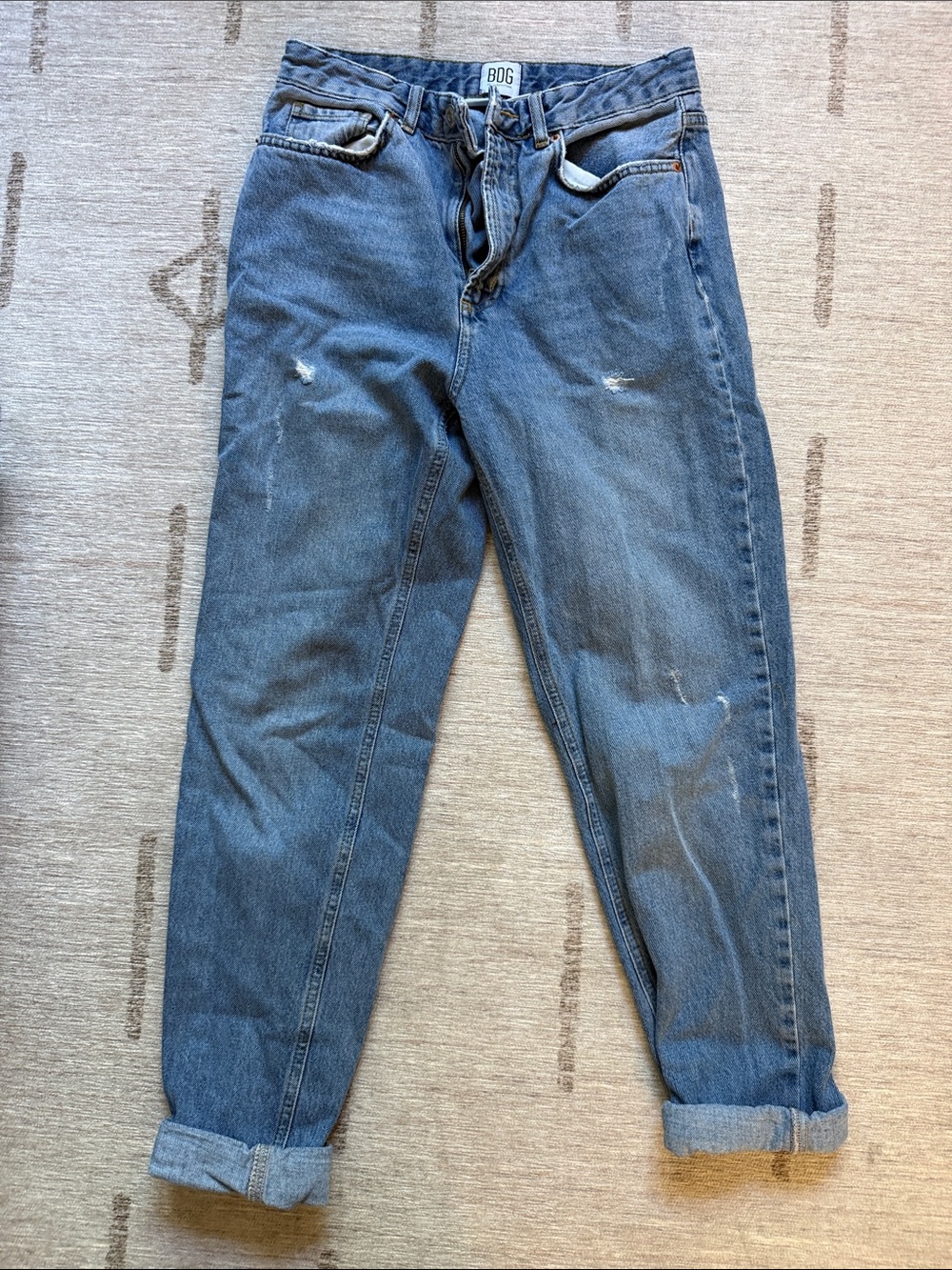 BDG Mid-Blue Mom Jeans with Light Distressing size 27 from Urban Outfitters